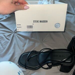 Steve Madden Black Minimalist Strappy Sandals